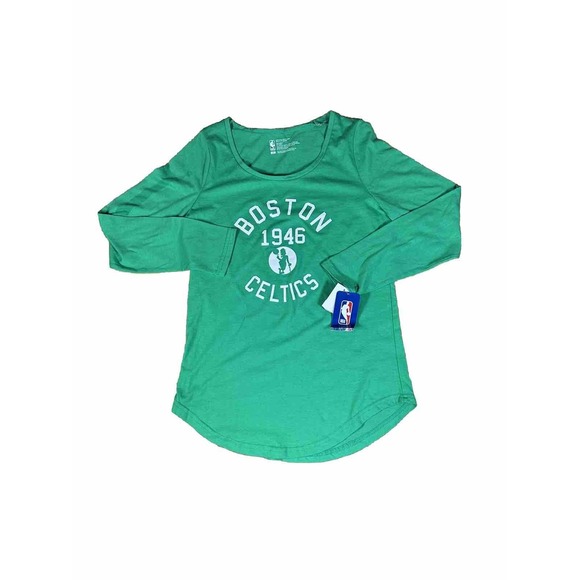NBA Tops - Boston Celtics NBA 1946 Women's Green Scoop Neck Long Sleeve Logo T-Shirt Size M